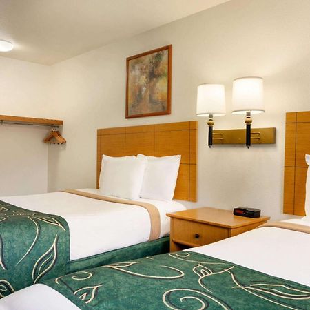 Travelodge By Wyndham Marysville Bagian luar foto