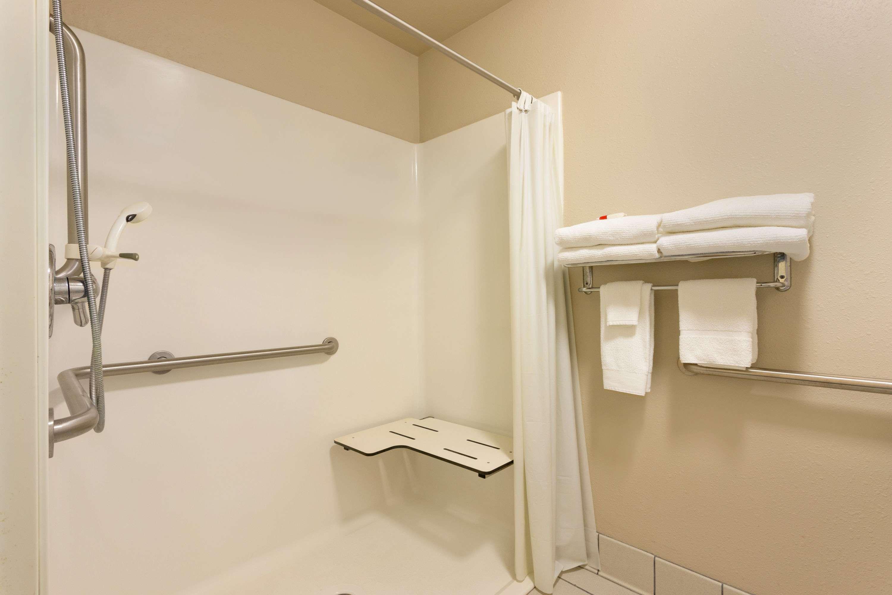 Travelodge By Wyndham Marysville Bagian luar foto