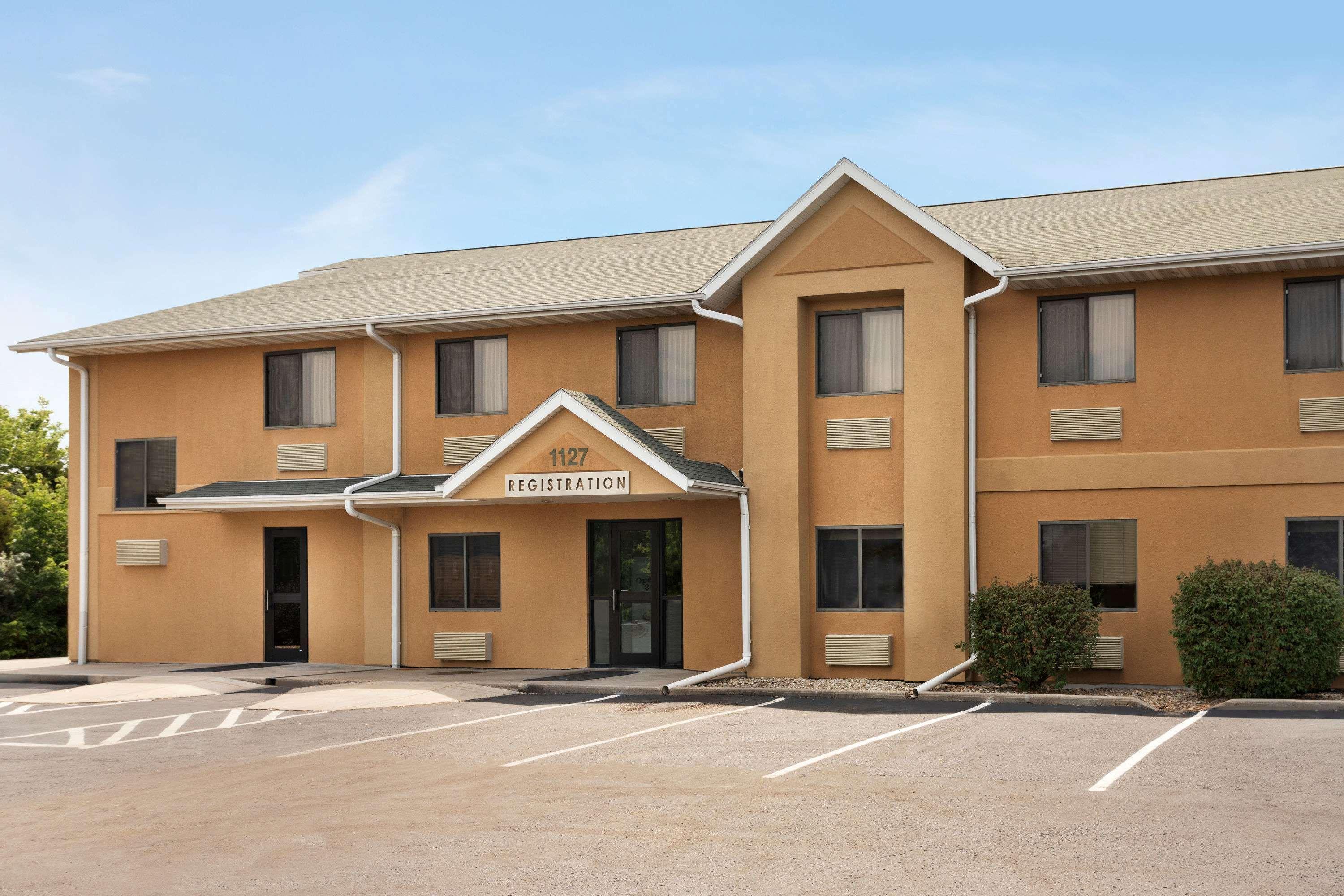 Travelodge By Wyndham Marysville Bagian luar foto